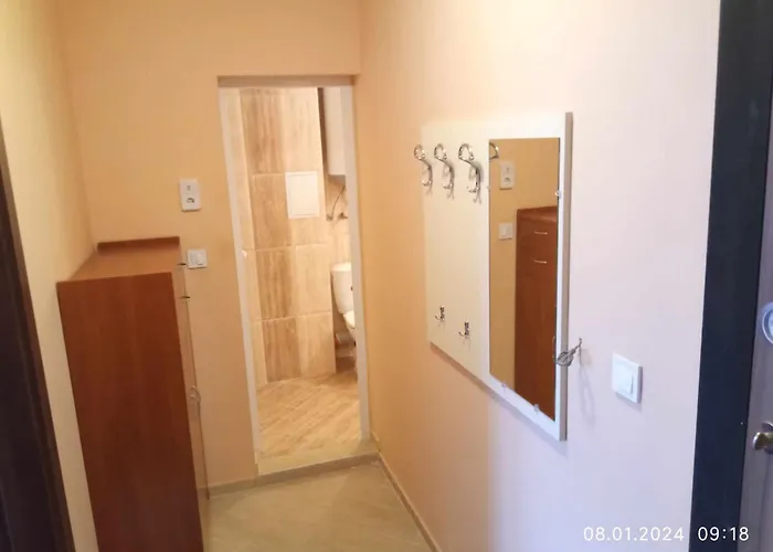 Апартамент In 2 Варна