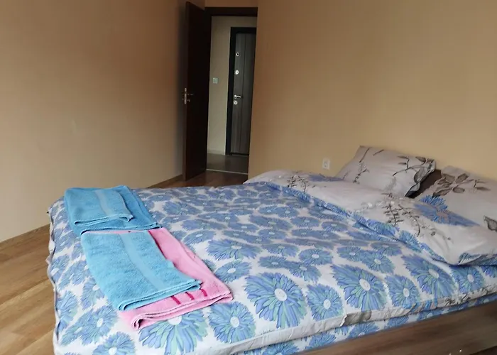 In 2 Апартамент *