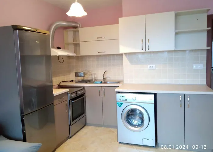 In 2 Apartment *